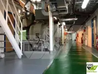 Chiatta adibita ad alloggio in vendita