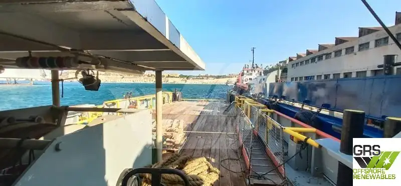 Nave di supporto in vendita