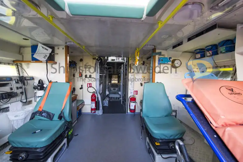 Nave di soccorso in vendita