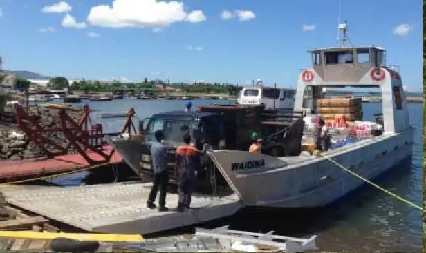 Nave da sbarco, con serbatoi in vendita