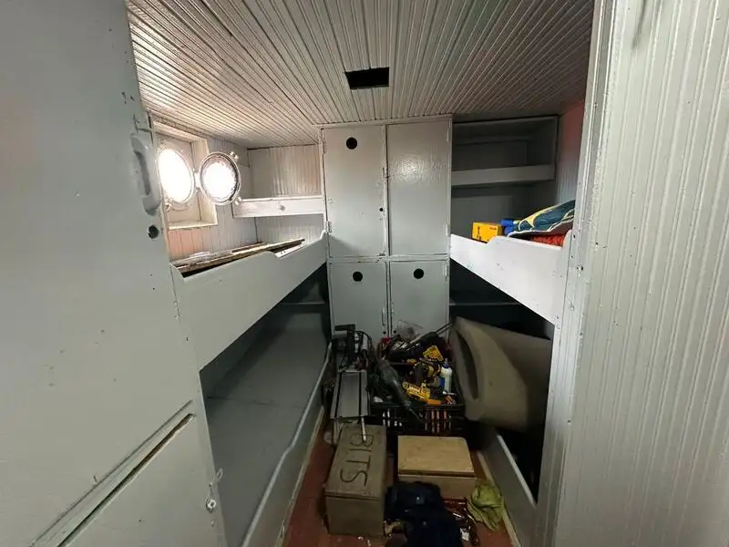 Peschereccio a strascico in vendita