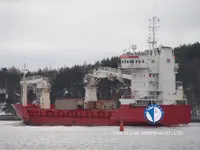 Nave refrigerata in vendita