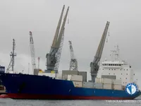 Nave refrigerata in vendita