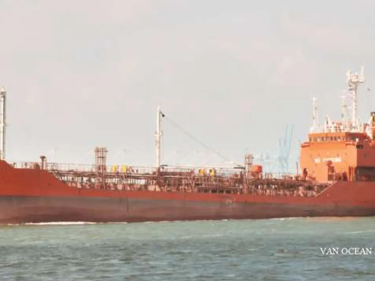 Petroliera/Chimichiera in vendita