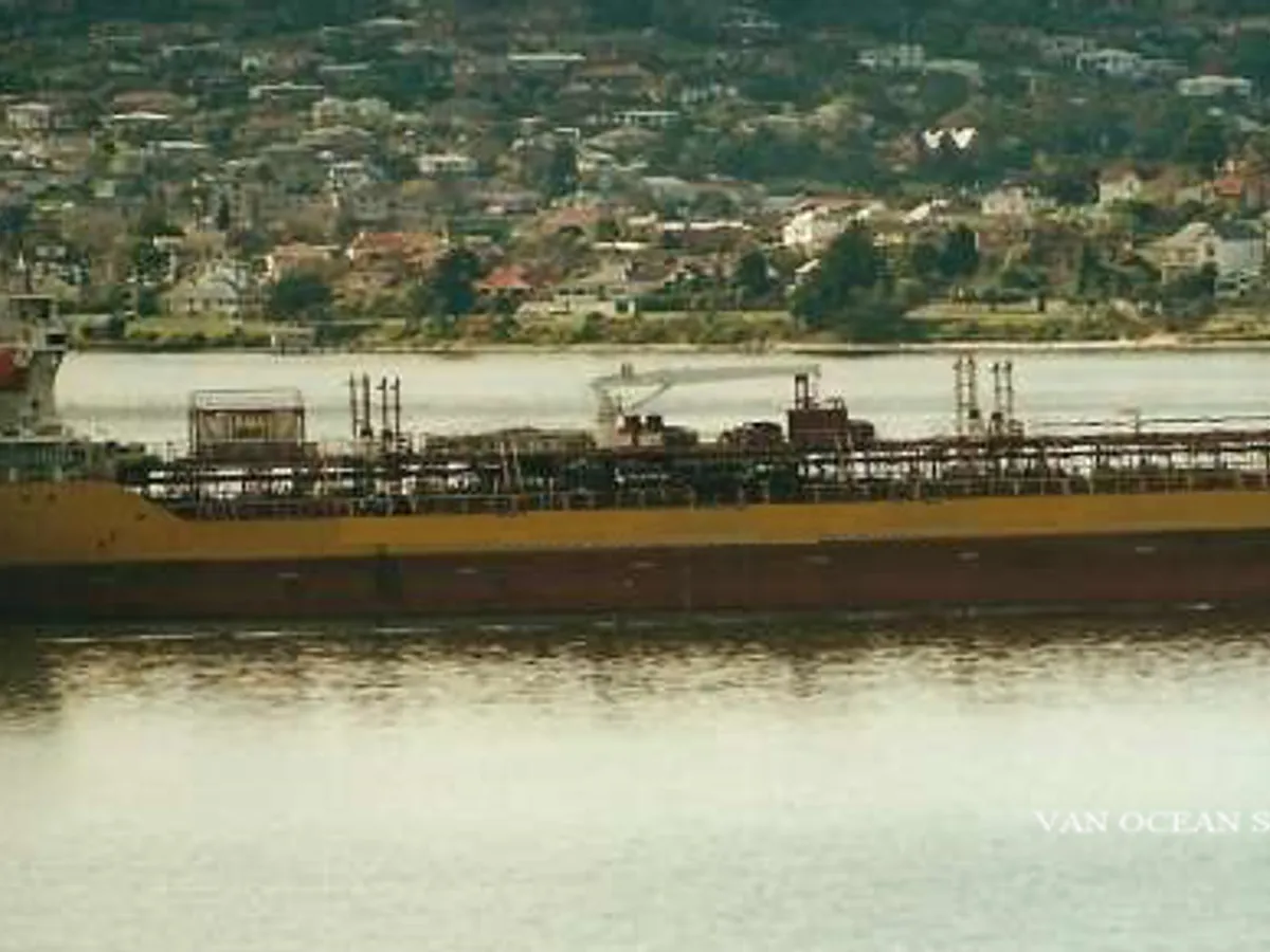 Petroliera/Chimichiera in vendita