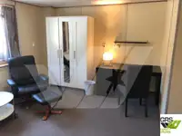 Chiatta adibita ad alloggio in vendita
