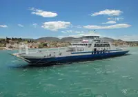Traghetto in vendita