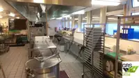Chiatta adibita ad alloggio in vendita