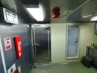 Nave refrigerata in vendita
