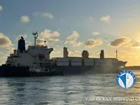 Nave refrigerata in vendita