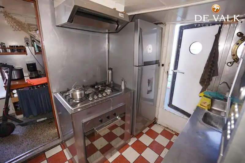Nave da ricerca in vendita