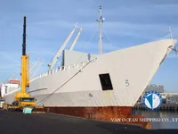 Nave refrigerata in vendita