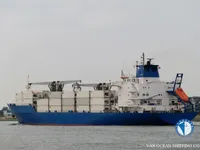 Nave refrigerata in vendita