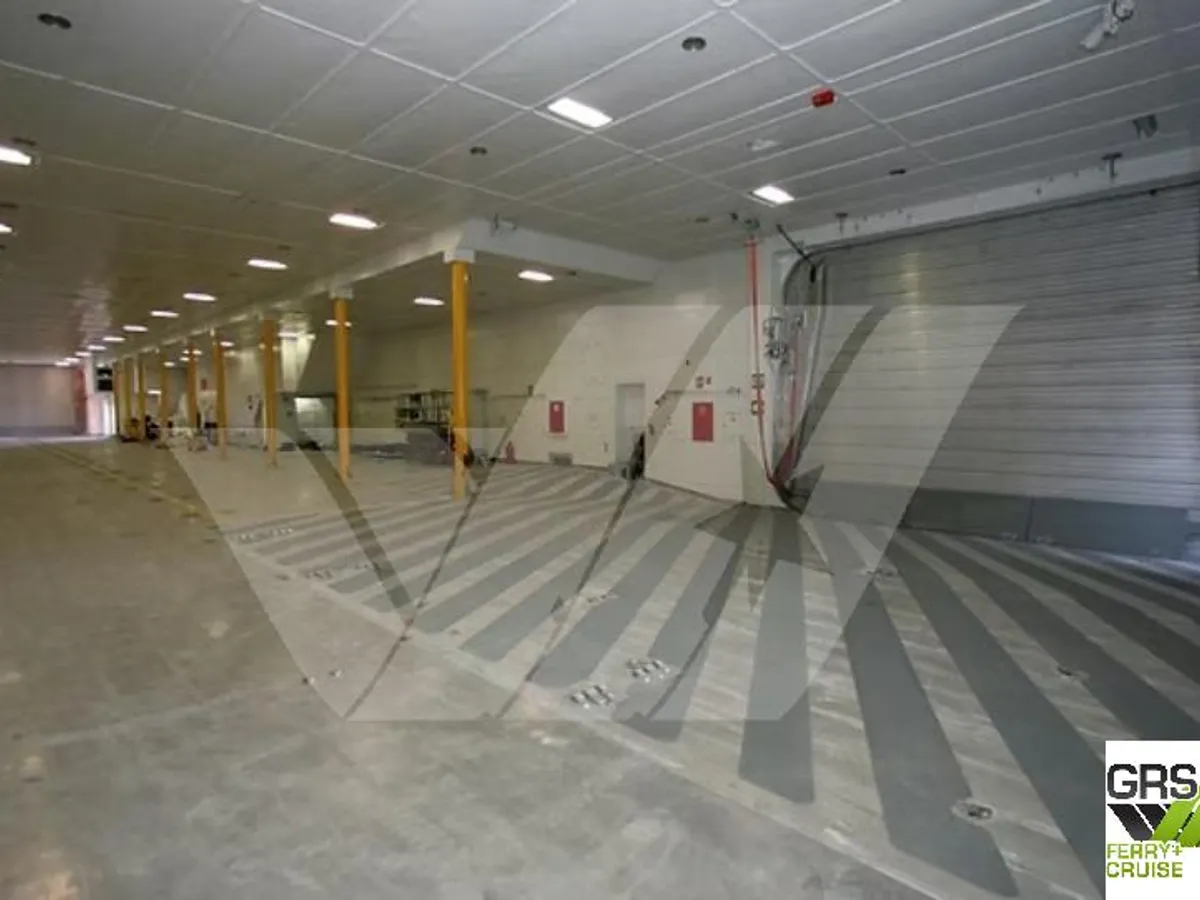 Nave RoPax in vendita