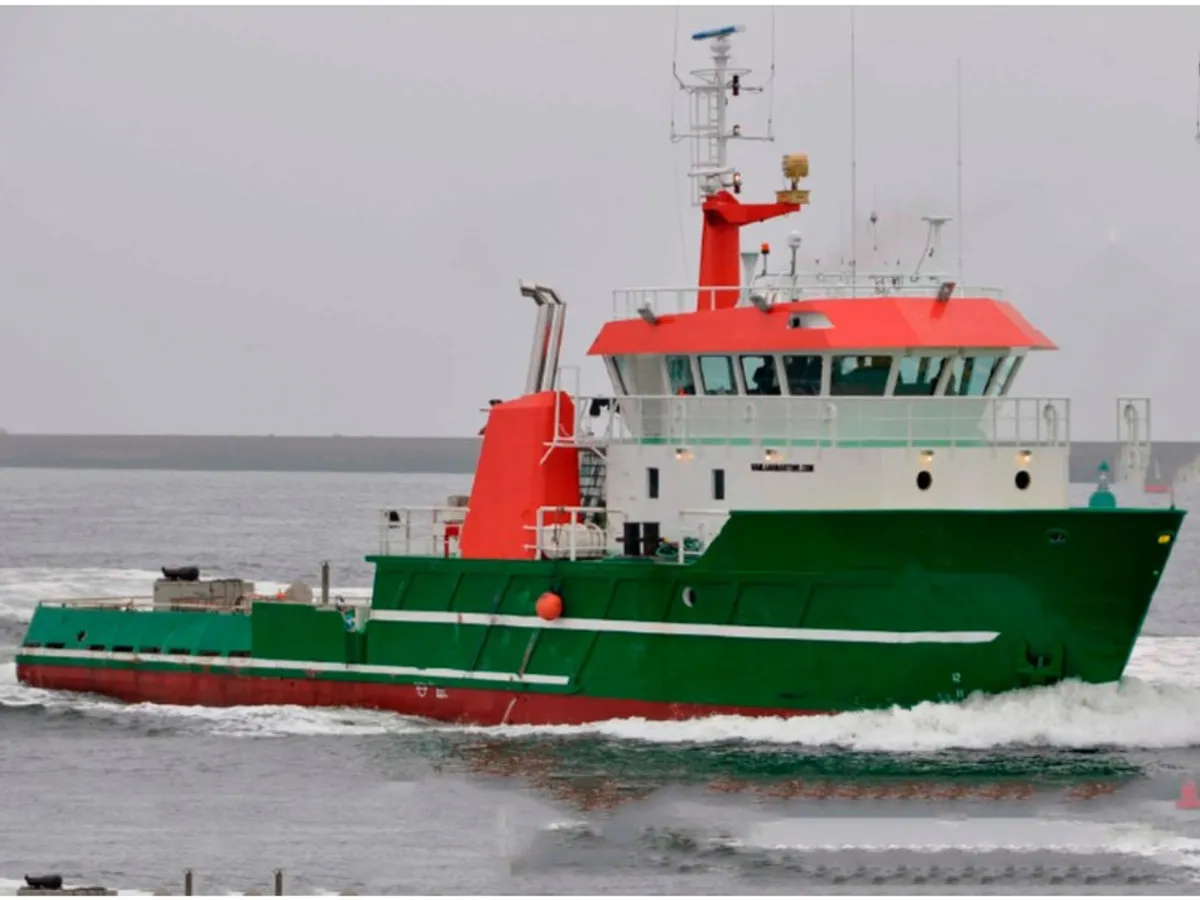 Nave di supporto in vendita