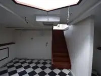 Nave ristorante in vendita