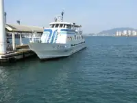 Nave passeggeri in vendita