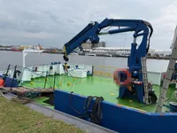 Nave di supporto in vendita