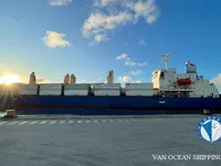 Nave refrigerata in vendita