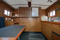 Nave da rilevamento in vendita