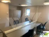 Chiatta adibita ad alloggio in vendita