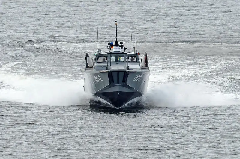 Navi militari in vendita