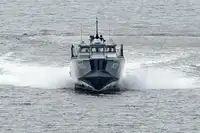Navi militari in vendita
