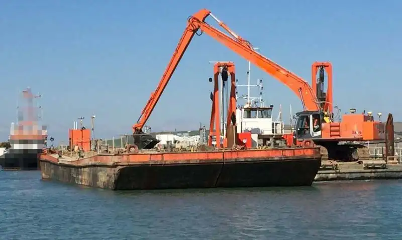 Chiatta in vendita