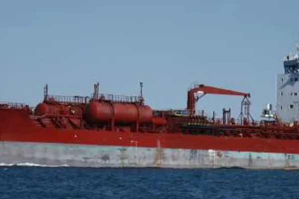 Oil/Chemical tanker for sale