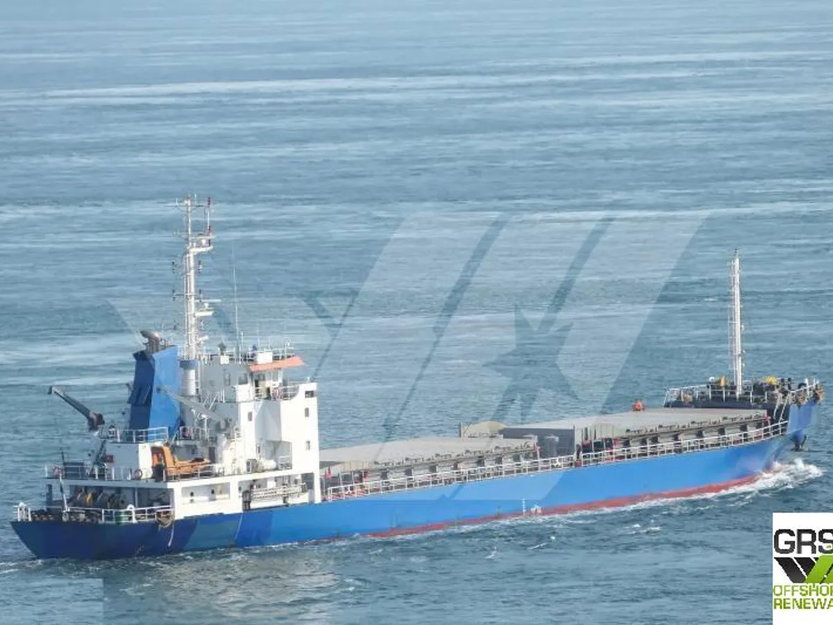 Nave da carico secco in vendita