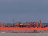Petroliera/Chimichiera in vendita