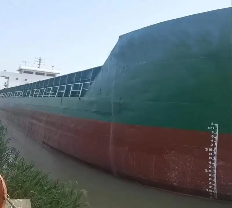 Chiatta in vendita