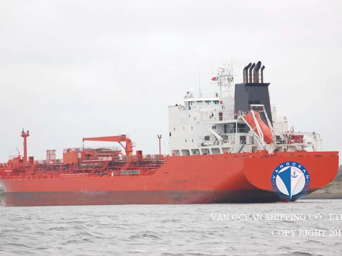 Petroliera/Chimichiera in vendita
