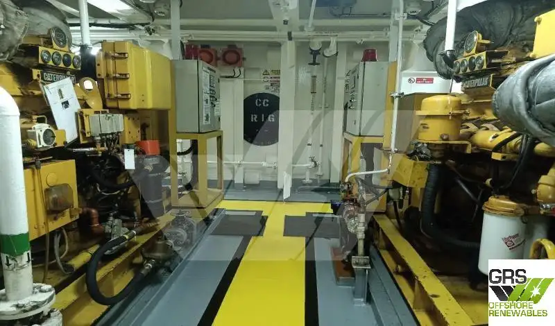 Nave di supporto in vendita