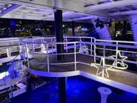 Nave passeggeri in vendita