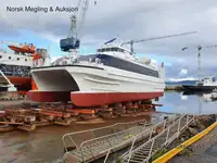 Catamarano in vendita