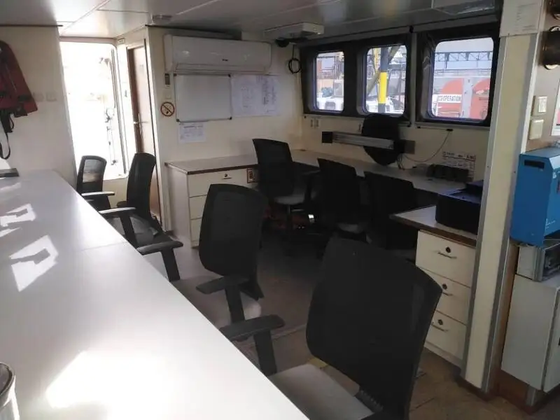 Nave da rilevamento in vendita