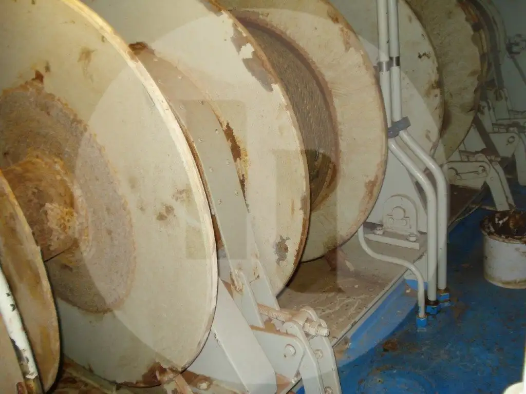 Peschereccio a strascico a trave in vendita