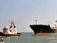 Petroliera/Chimichiera in vendita