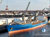 Nave refrigerata in vendita