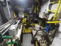 Nave di supporto in vendita