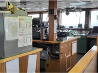 Nave di supporto in vendita