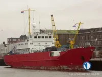Nave refrigerata in vendita