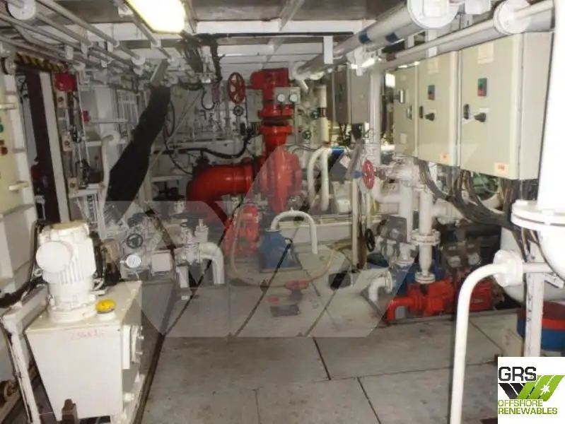 Nave di supporto in vendita