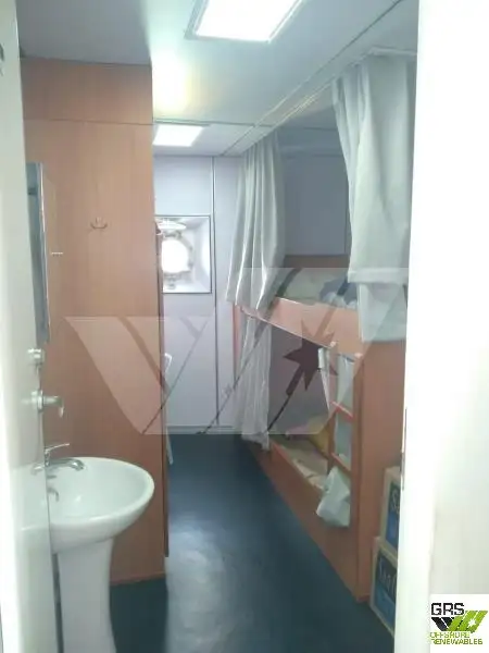 Nave da sbarco, con serbatoi in vendita