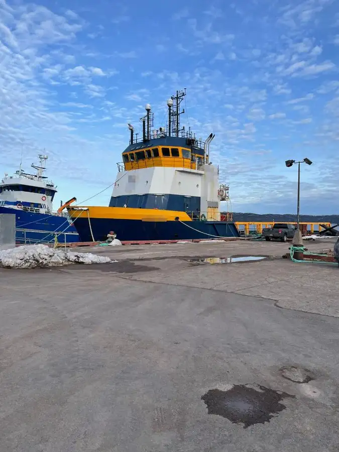 Nave di supporto in vendita