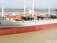 Nave refrigerata in vendita