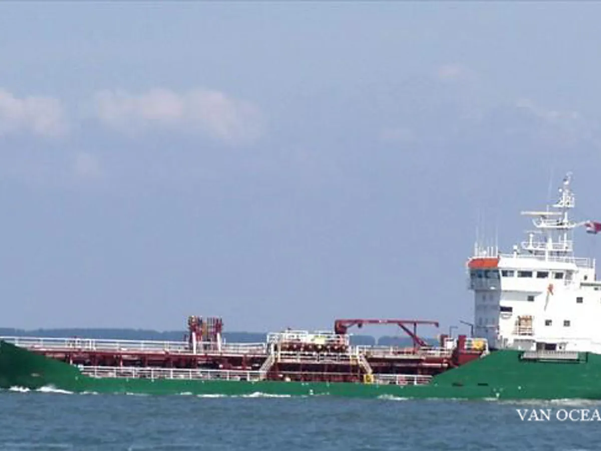 Petroliera/Chimichiera in vendita