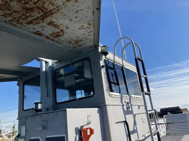 Nave da sbarco, con serbatoi in vendita
