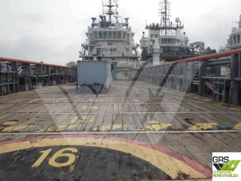 Nave di supporto in vendita